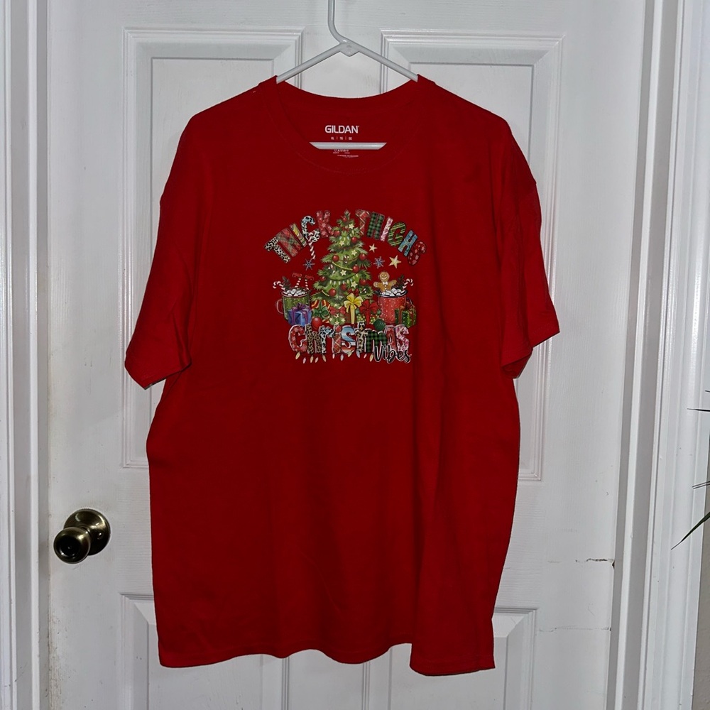 NWOT Handcrafted Thick Thighs Christmas Vibes Shirt XL